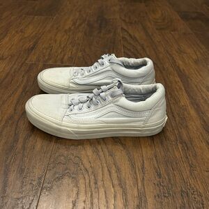 Vans Old Skool Low Top Solid Blue Color-way Unisex Women's 7.5 Men’s 6